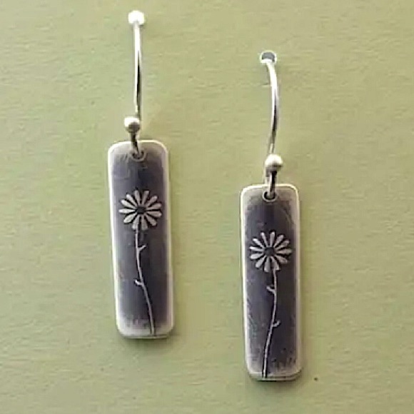 Vintage Silver Daisy Dangle Earrings, Stainless Steel Boho Tribal Minima… - Picture 5 of 9